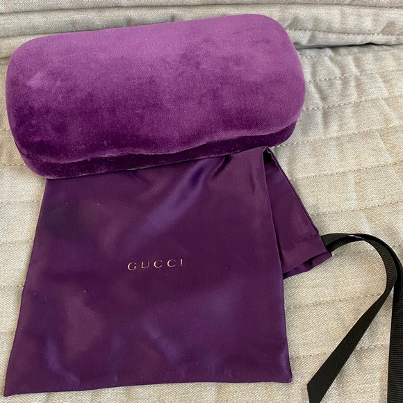 Gucci Authentic, NWOT sunglasses - Picture 9 of 10